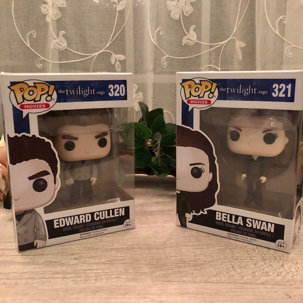 🥀Twilight Bella and Edward Funko Pops🥀